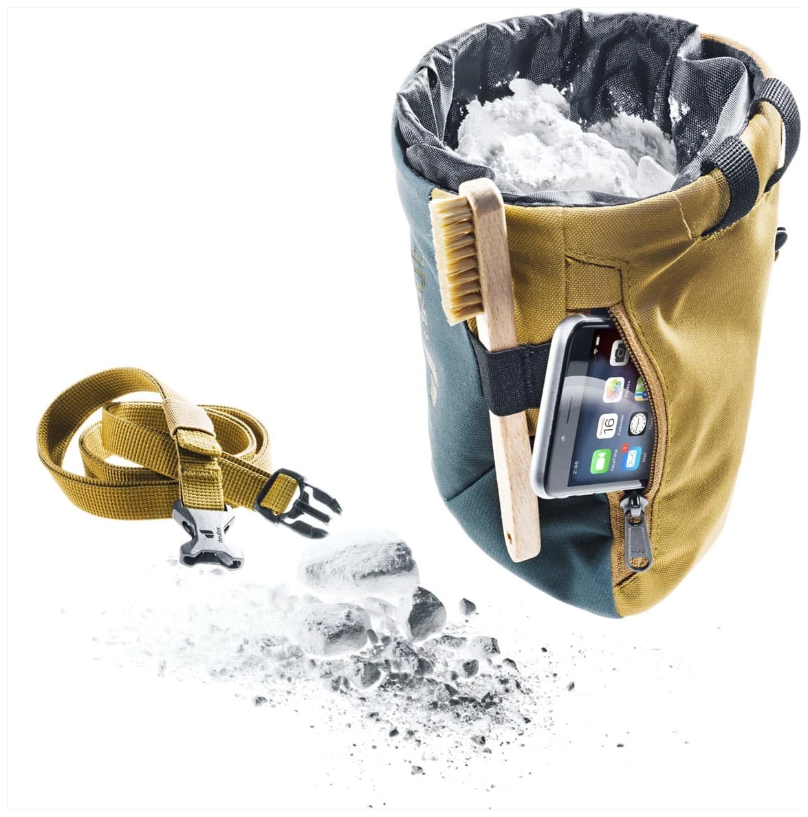 3391522-3611-GravityChalkBagIIL_arctic-clay-D-01