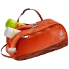 3930121-9513-WashBagTourIII_papaya_redwood-D-01