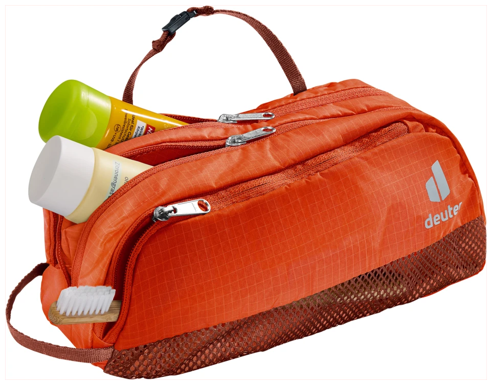 3930121-9513-WashBagTourIII_papaya_redwood-D-01